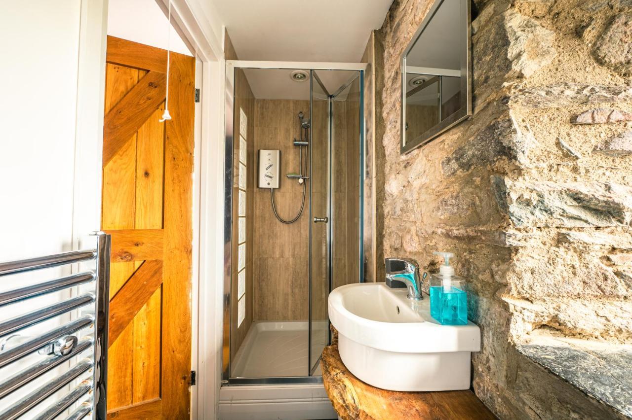 Stunning Converted Granary In Heart Of St Davids Экстерьер фото