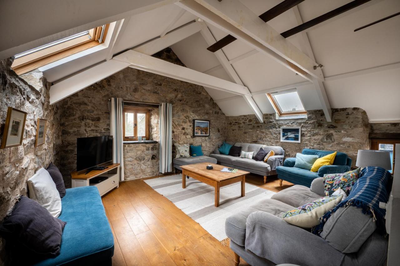 Stunning Converted Granary In Heart Of St Davids Экстерьер фото